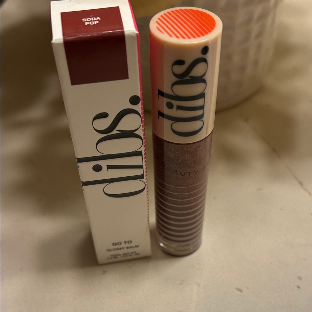 Dibs Glossy balm in shade Soda Pop